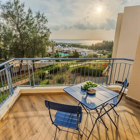 H&o Venus Sea View * Пафос