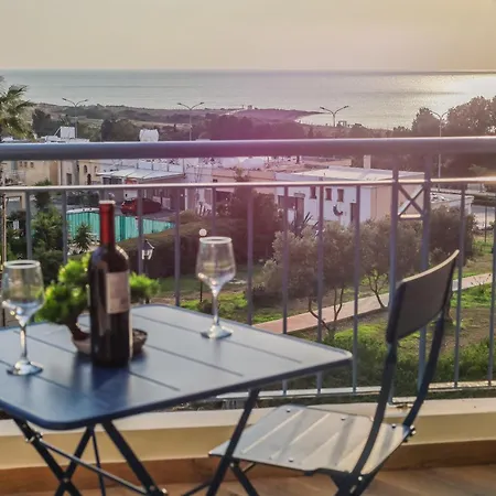 H&o Venus Sea View Апартаменты *