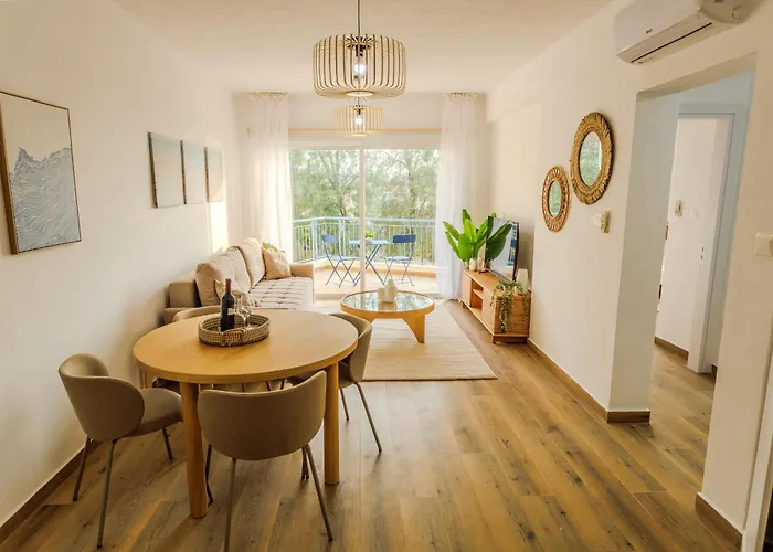 H&o Venus Sea View Апартаменты *