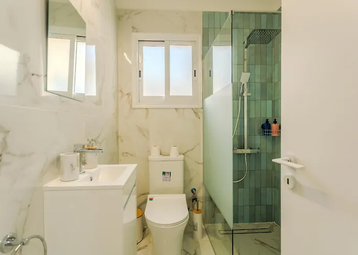 H&o Venus Sea View Апартаменты *