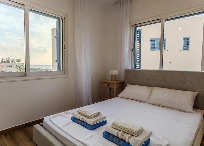 Апартаменты H&o Venus Sea View